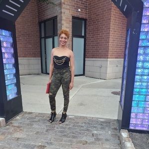 Meet your Posher, Latoshma